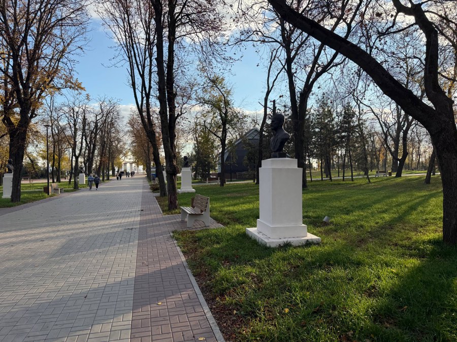 Мариуполь, современная застройка